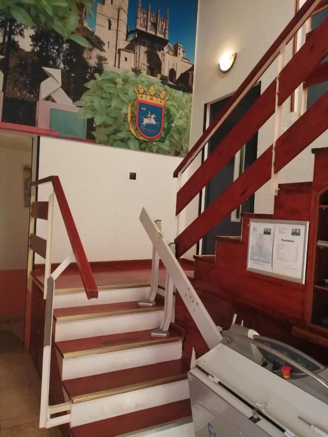 Hostal Jaime I Huesca Exteriér fotografie