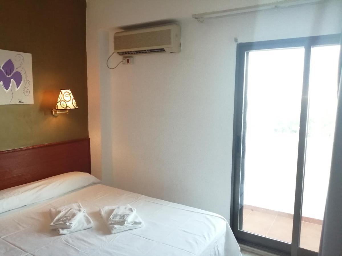 Hostal Jaime I Huesca Exteriér fotografie